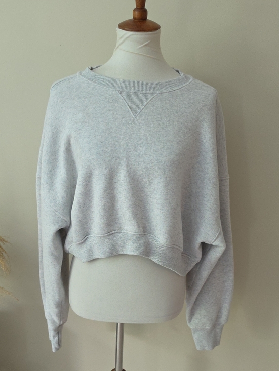 Offline Tops - Offline Light Gray Cropped Crewneck Sweatshirt